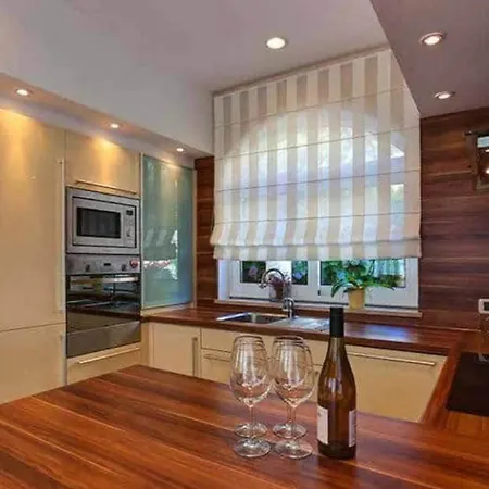 Palace Clara 5 Island Krk By Vill Διαμέρισμα